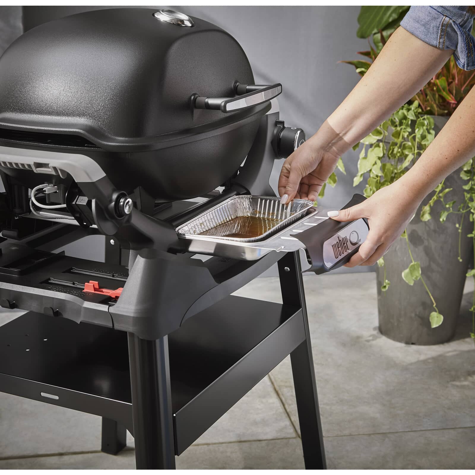 Weber Q1200N with Side Tables and Compact Stand Gas BBQ (1501084