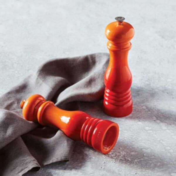 Le Creuset Salt And Pepper Mills