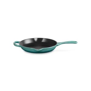 Le Creuset Signature Cast Iron 23cm Skillet Bleu Riviera