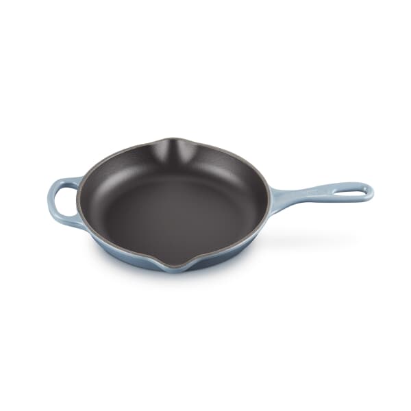Le Creuset Signature Cast Iron 23cm Skillet Chambray
