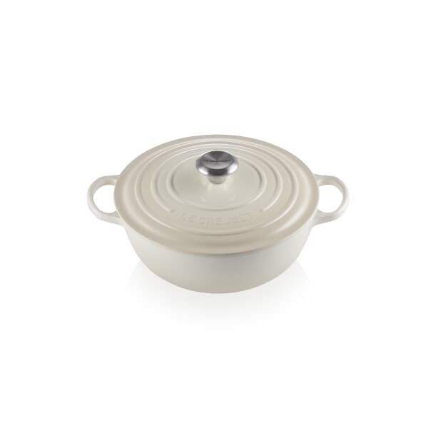 Le Creuset Signature Cast Iron 26cm Soup Pot Casserole Meringue