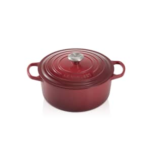 Le Creuset Signature Cast Iron Round Casserole 20cm Burgundy