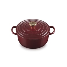 Le Creuset Signature Cast Iron 20cm Round Casserole Garnet