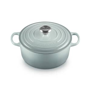 Le Creuset Signature Cast Iron 24cm Round Casserole Sea Salt