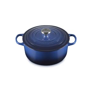 Le Creuset Signature Cast Iron 26cm Round Casserole Lapis