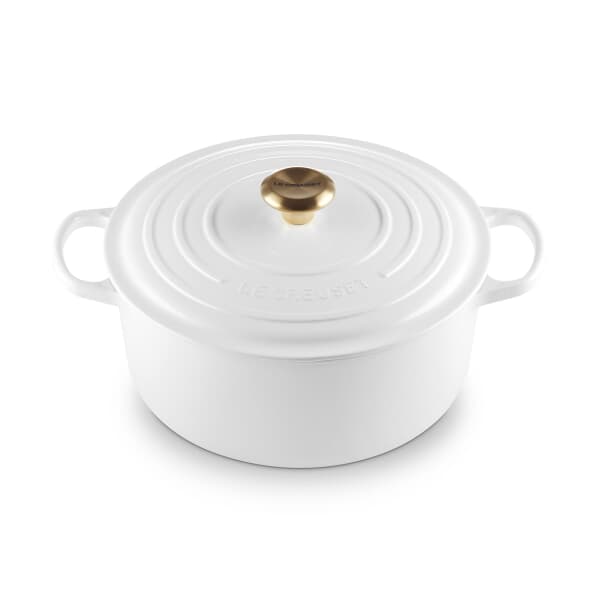 Le Creuset Signature Cast Iron 28cm Round Casserole White