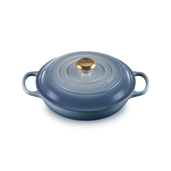 Le Creuset Signature Cast Iron 26cm Shallow Casserole Chambray