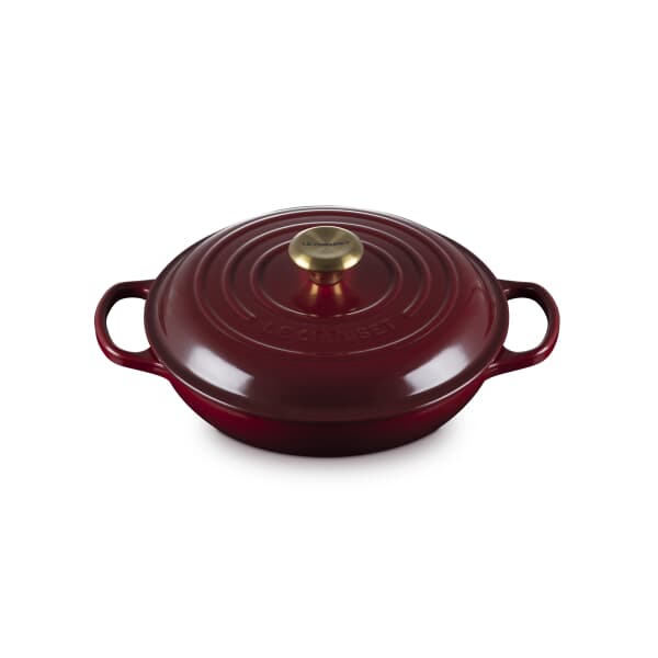 Le Creuset Signature Cast Iron 26cm Shallow Casserole Garnet