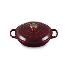 Le Creuset Signature Cast Iron 26cm Shallow Casserole Garnet