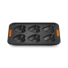 Le Creuset 6 Cup Tiered Heart Tray