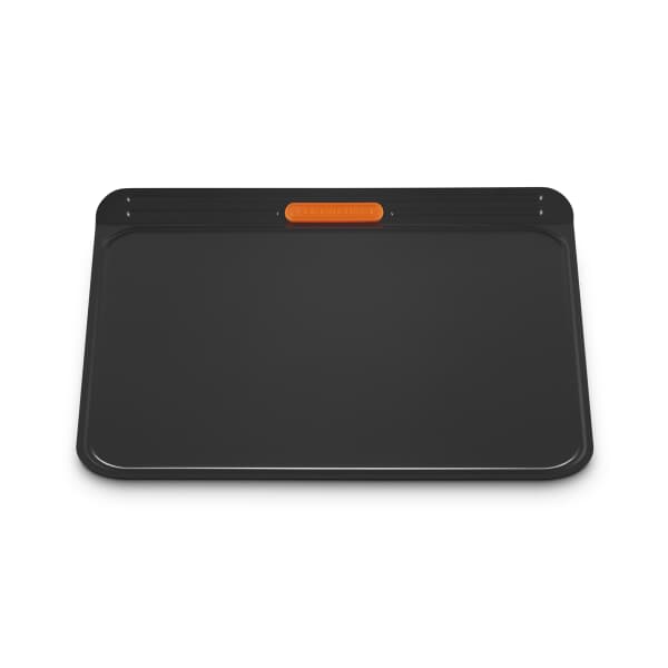 Le Creuset Insulated Cookie Sheet