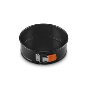Le Creuset 20cm Springform Round Cake Tin
