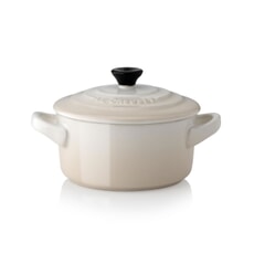 Le Creuset Petite Round Casserole Meringue
