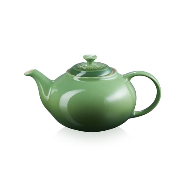 Le Creuset Classic Teapot Bamboo