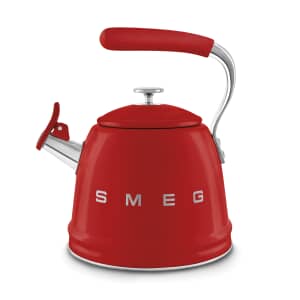 Smeg WKF01RD Whistling Kettle Red