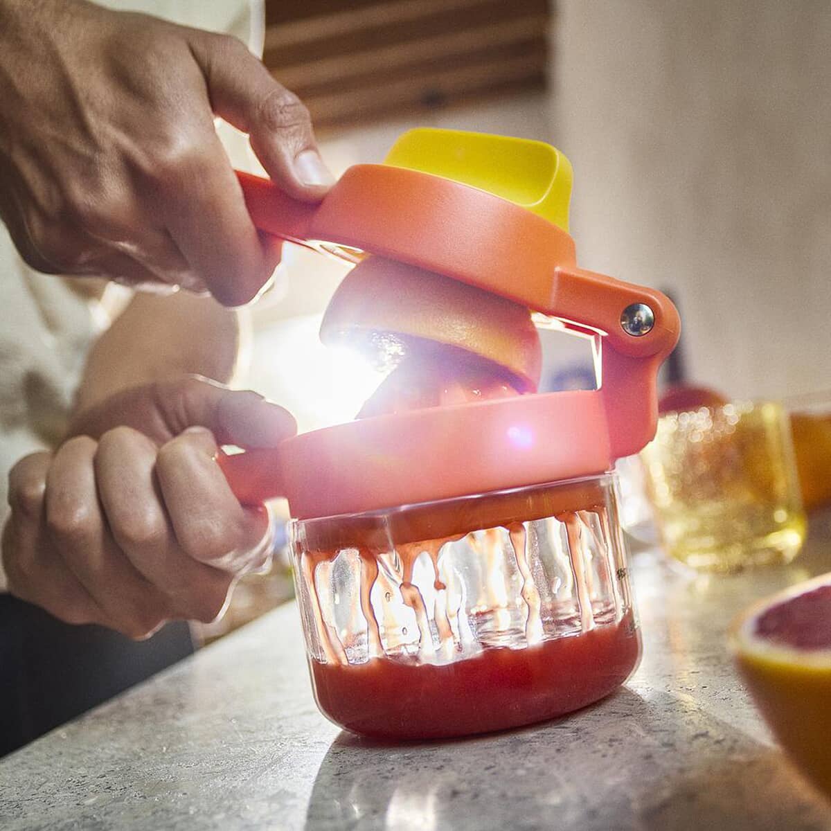 Joseph Joseph JuiceMax Plus Dual-Action Citrus Press with