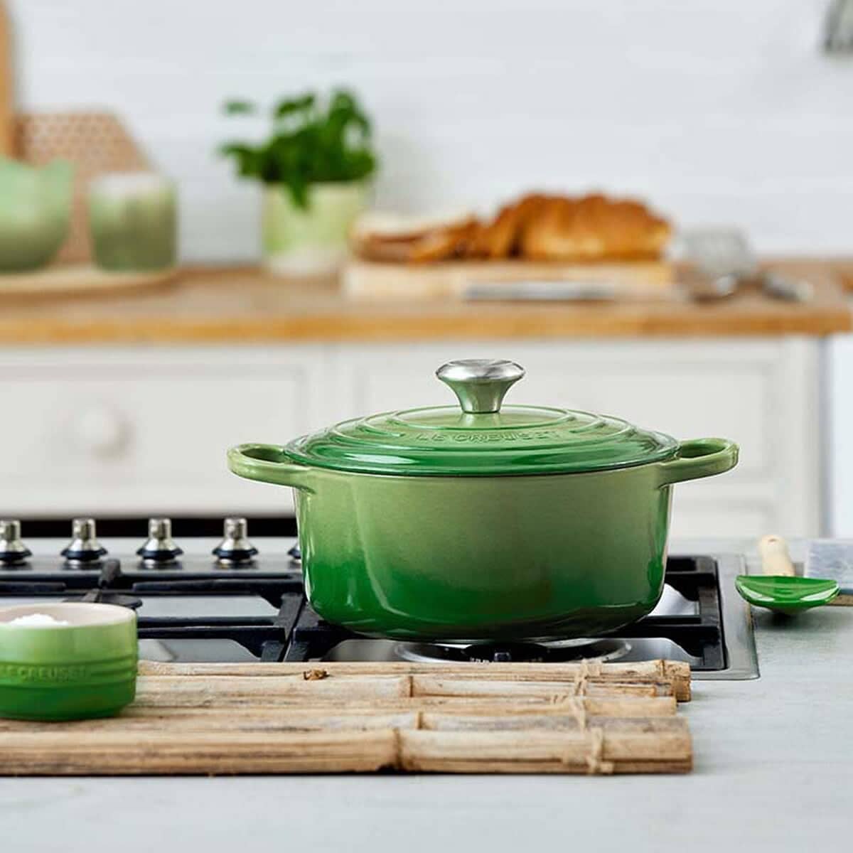 Le Creuset Signature Cast Iron 20cm Round Casserole Bamboo