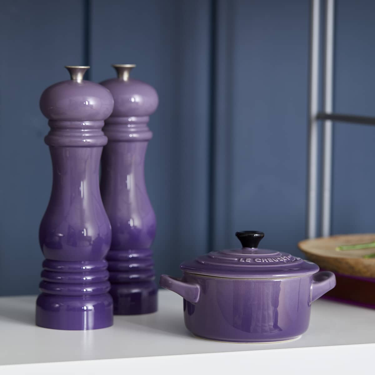 Le Creuset Salt Mill Ultra Violet - (44002217220000) - eCookshop