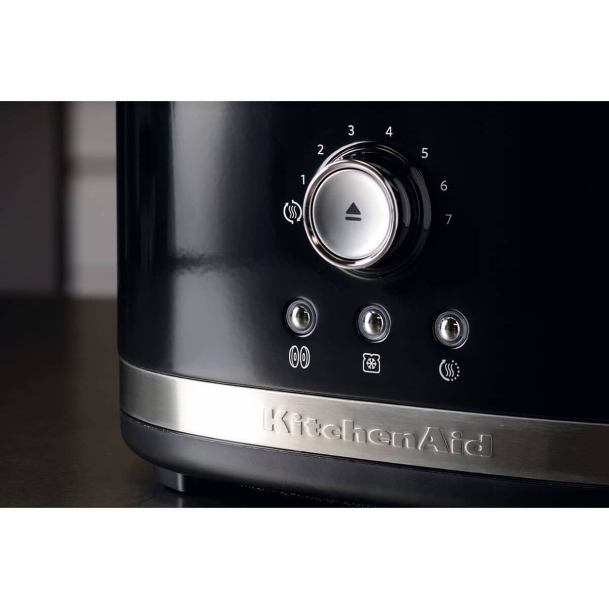 KitchenAid Manual Control 2 Slot Toaster Onyx Black (5KMT2116BOB