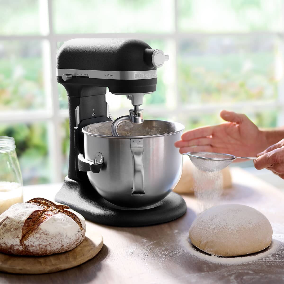 KitchenAid Artisan ブラック MIXER TILT-HEAD 4.8L - ARTISAN PREMIUM - Cast iron black