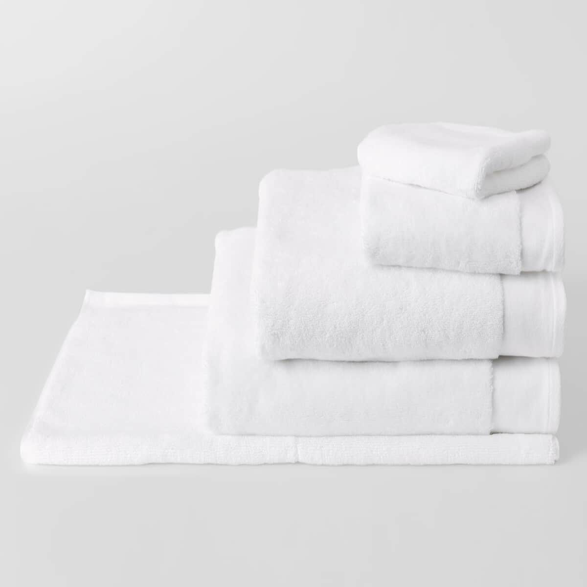 Sheridan Retreat White Towels large
