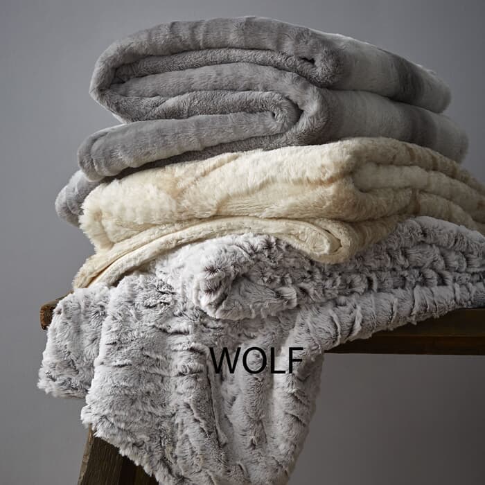 Catherine Lansfield Wolf Accessories large