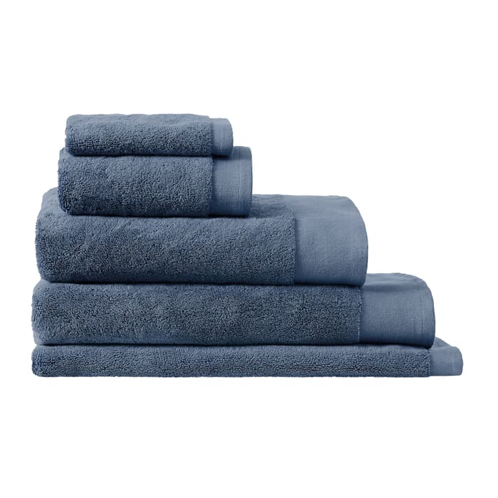 Sheridan Retreat Smokey Blue Towels large