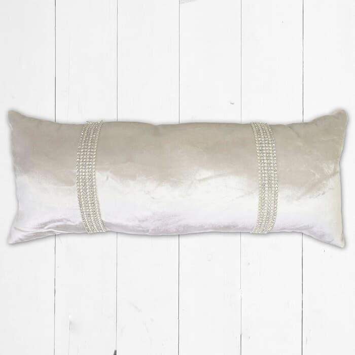 Kylie at Home Hotel Cushion Oyster large