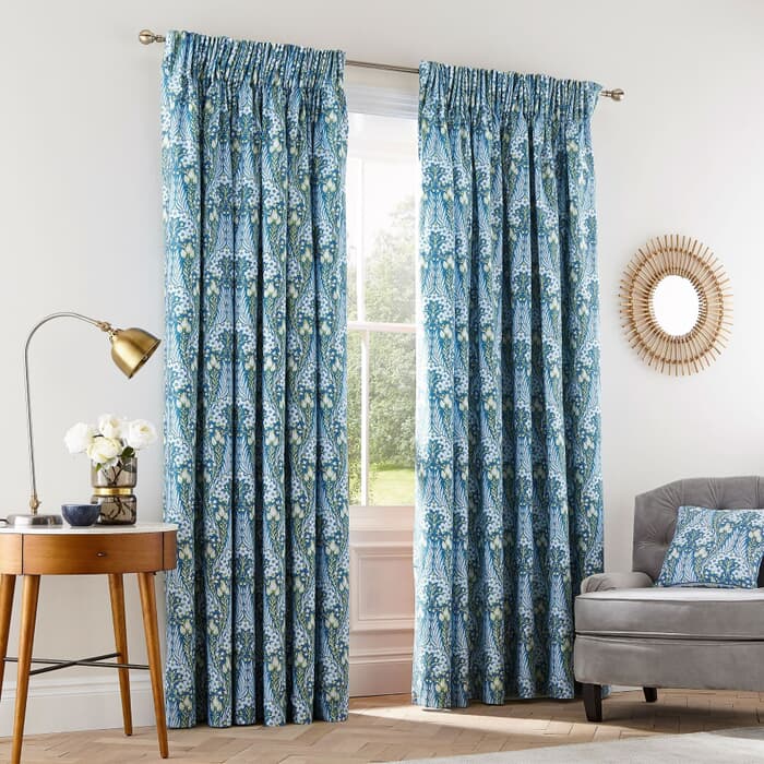 V & A Alyssum Blue Curtains large