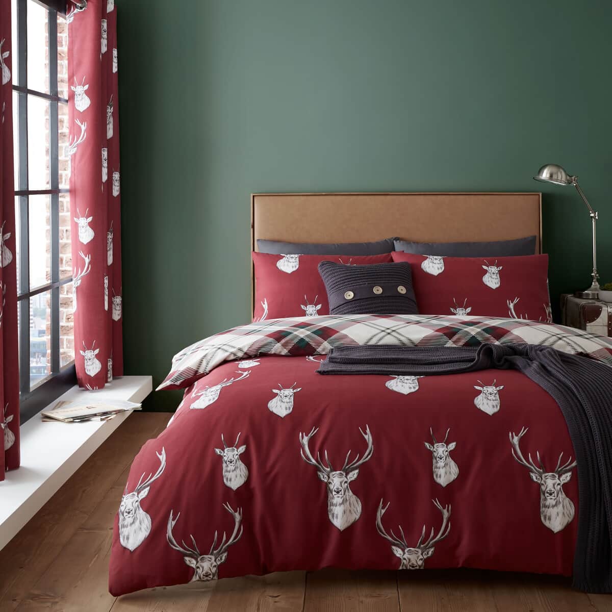 Catherine Lansfield Munro Stag Check Red large