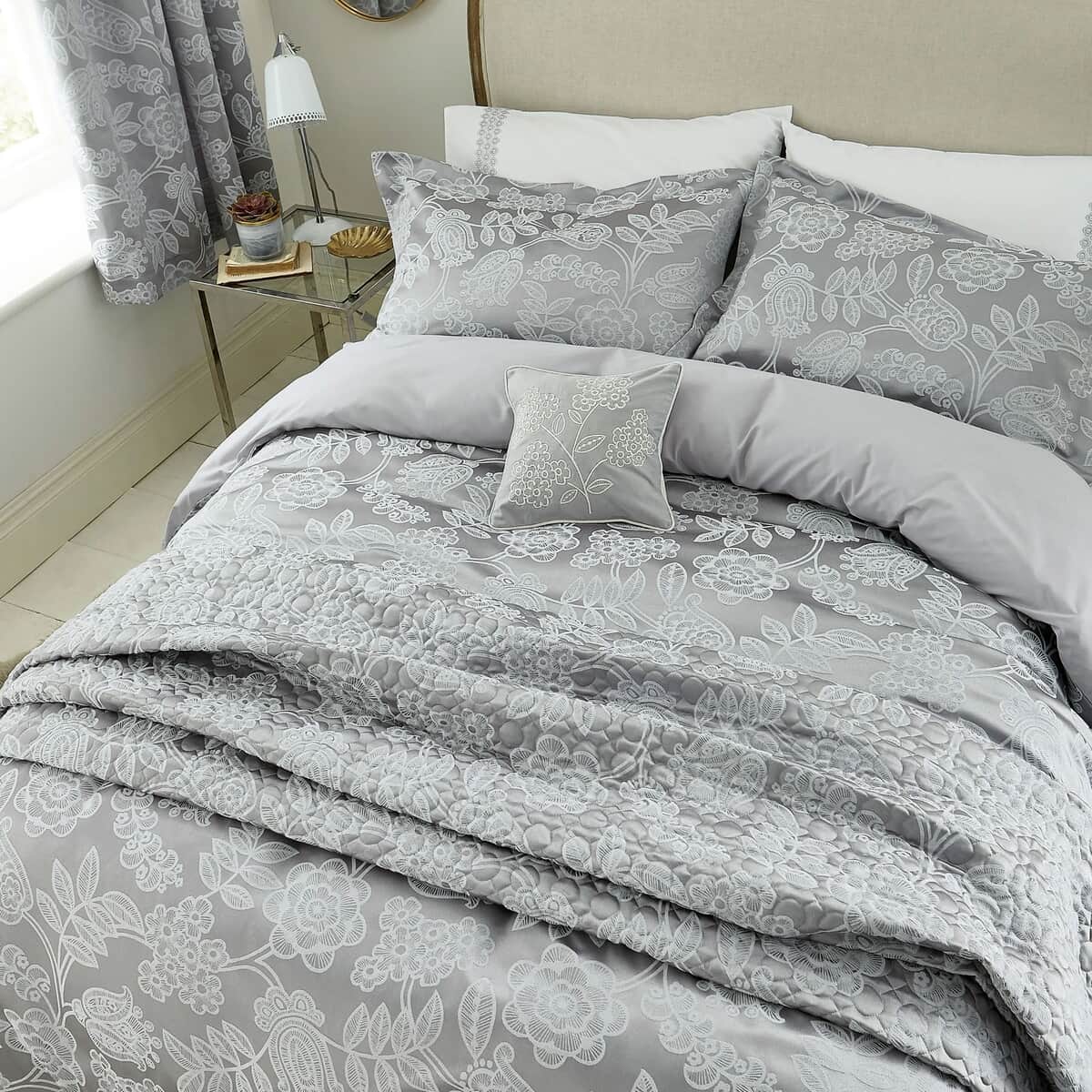 Helena Springfield Letty Ash large