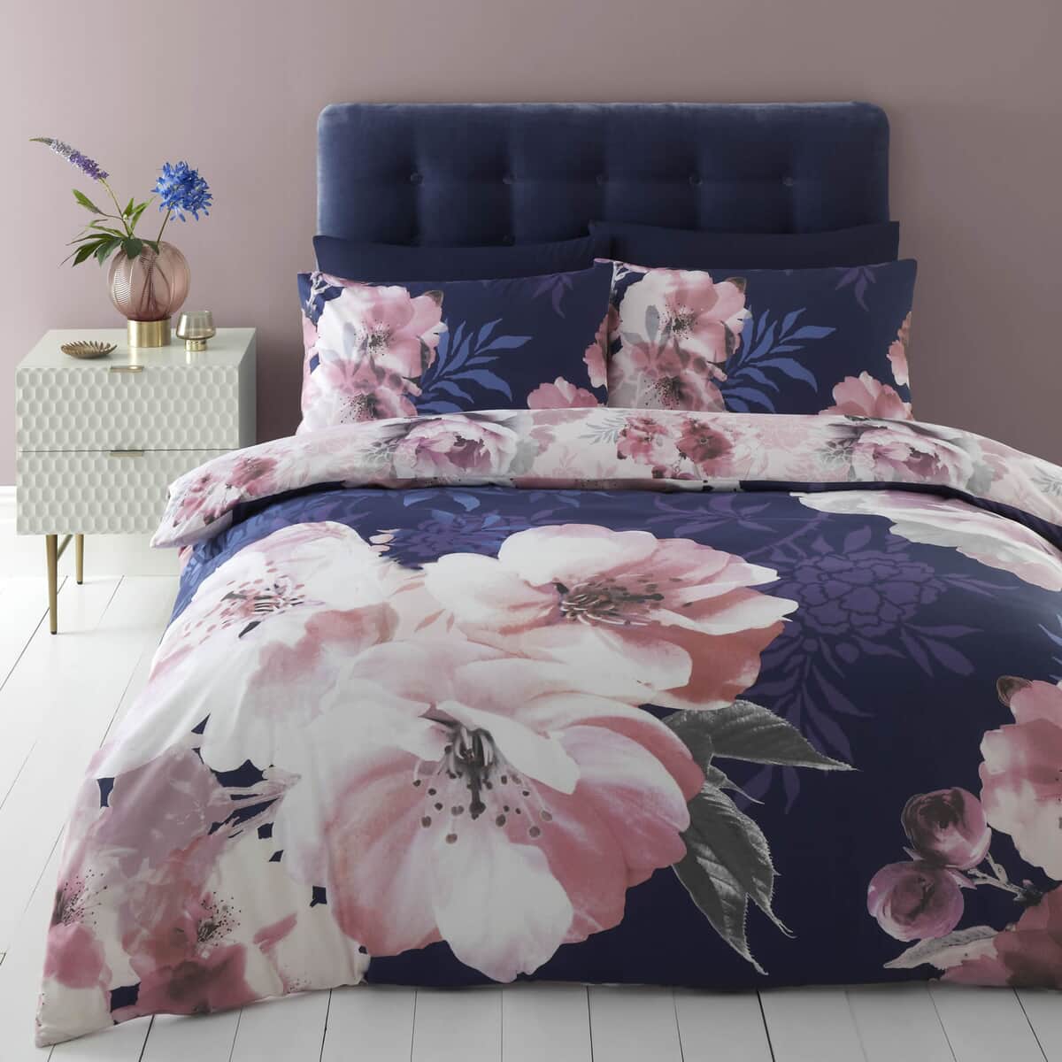Catherine Lansfield Dramatic Floral Navy large
