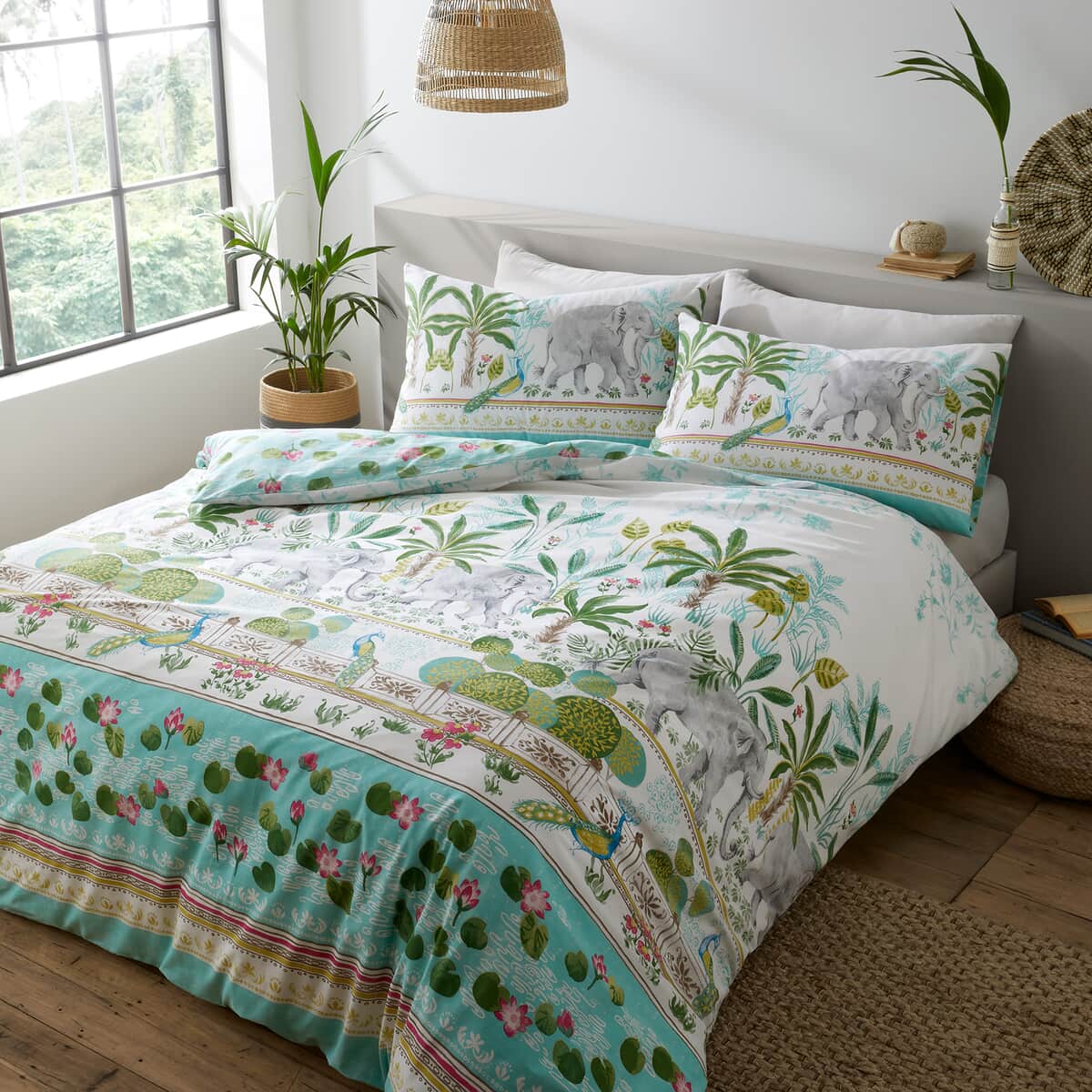 Pineapple Elephant Elephant Oasis Green large