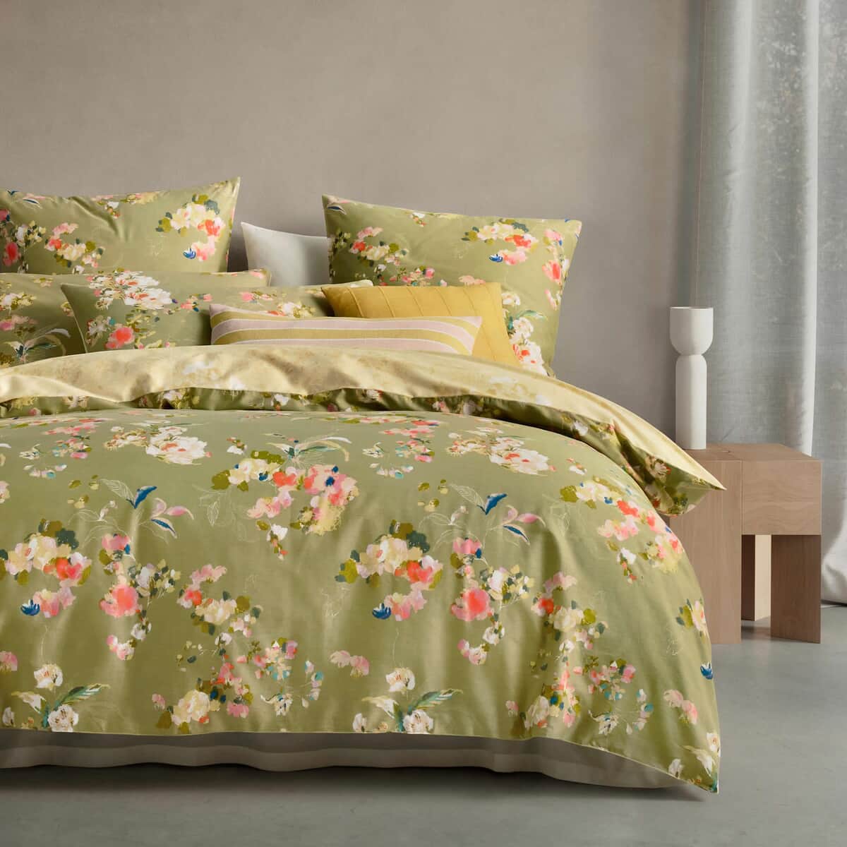 Sheridan Asmara Lichen large