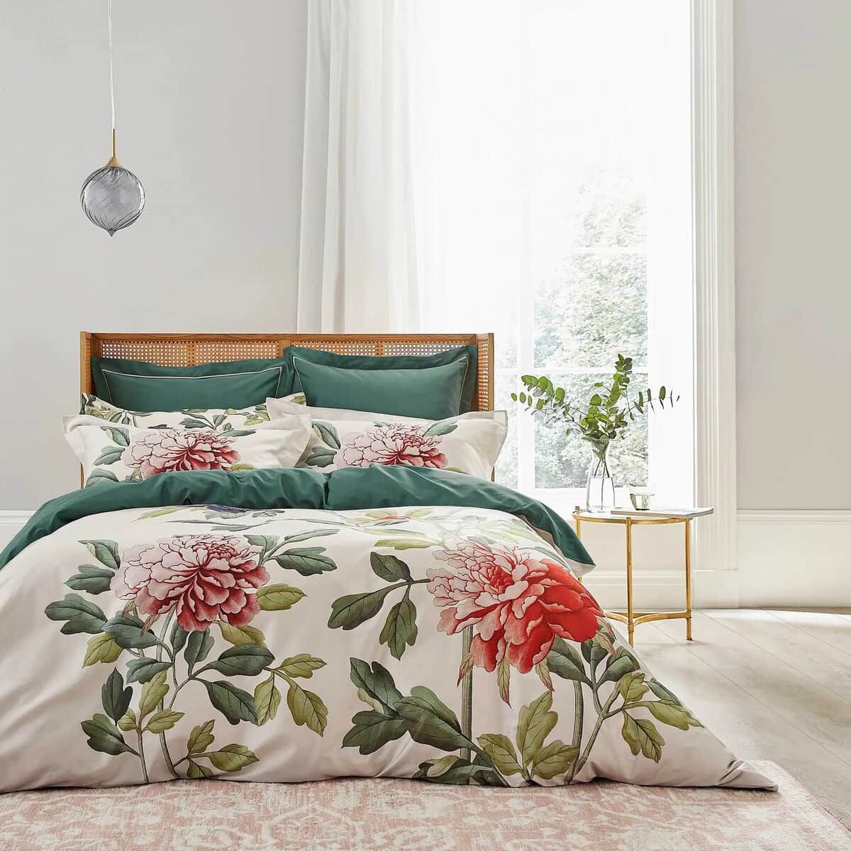 V & A Perennial Peony Leaf Green large