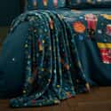 Nutcracker Throw Green