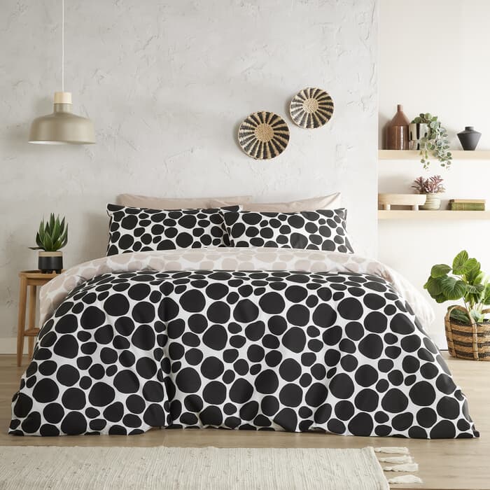 Vantona Mono Dots Black large