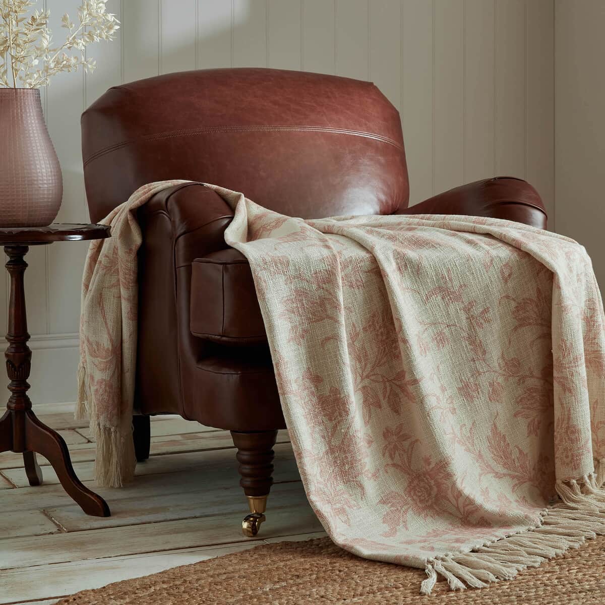 Laura Ashley Lloyd Throw Plaster Pink large