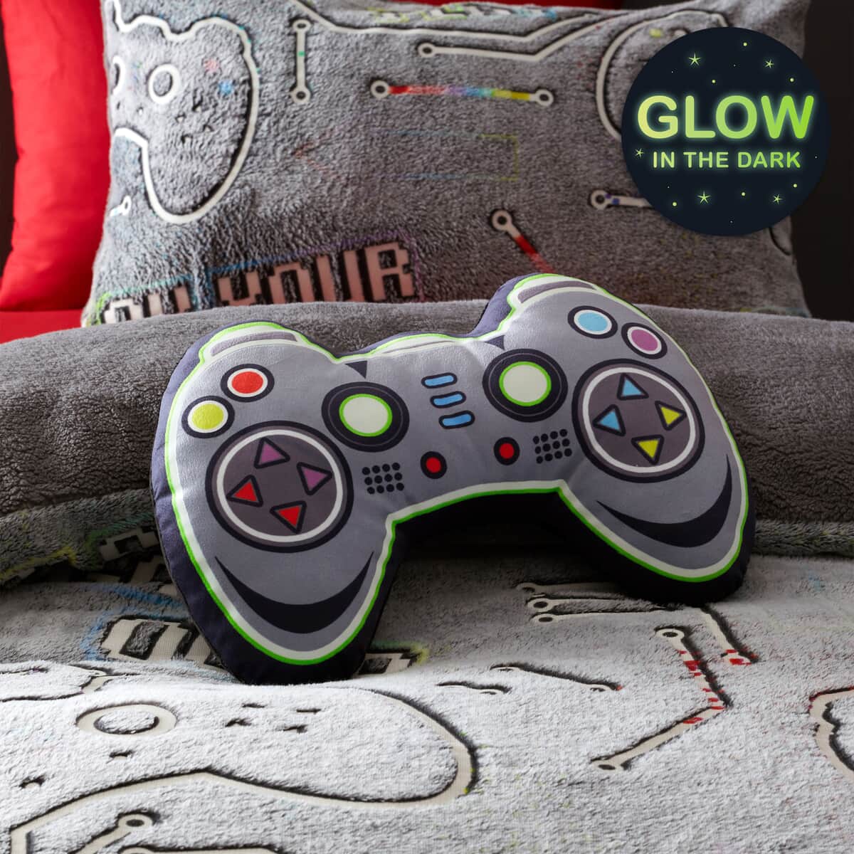 Catherine Lansfield Game Over Fleece Black 3D Cushion large