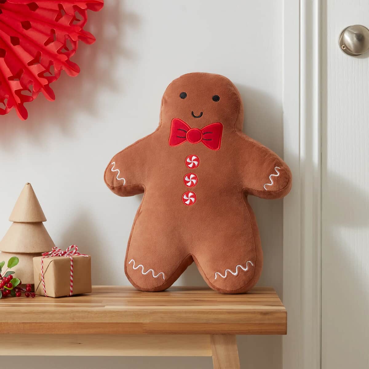 Catherine Lansfield Christmas Gingerbread Cushion large