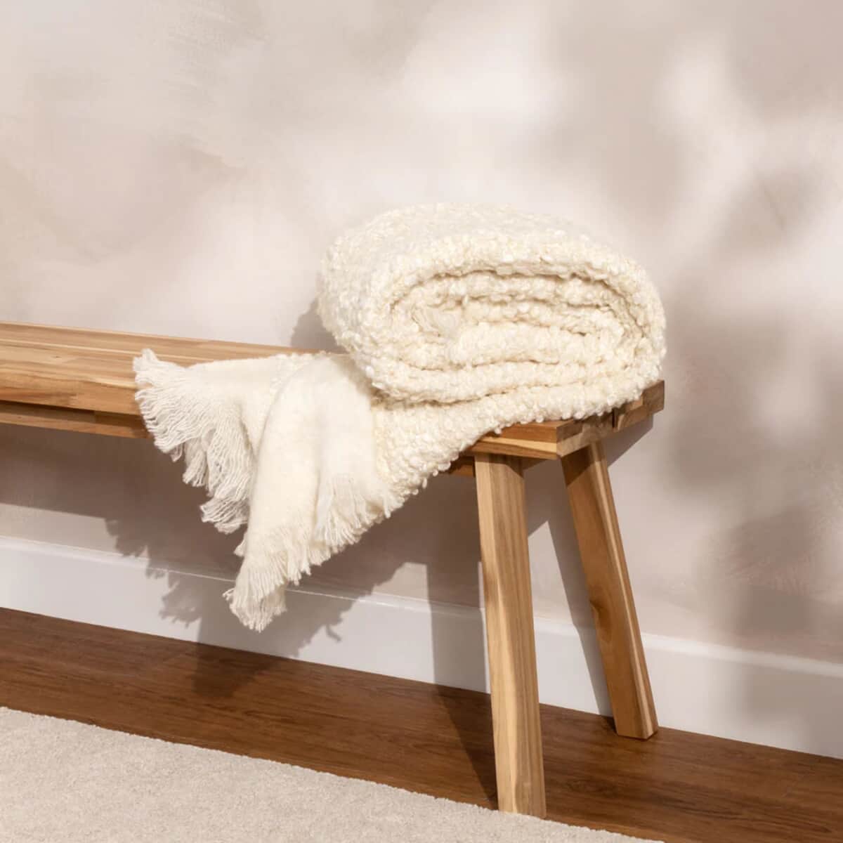 Yard Ulsmere Throw Ecru large