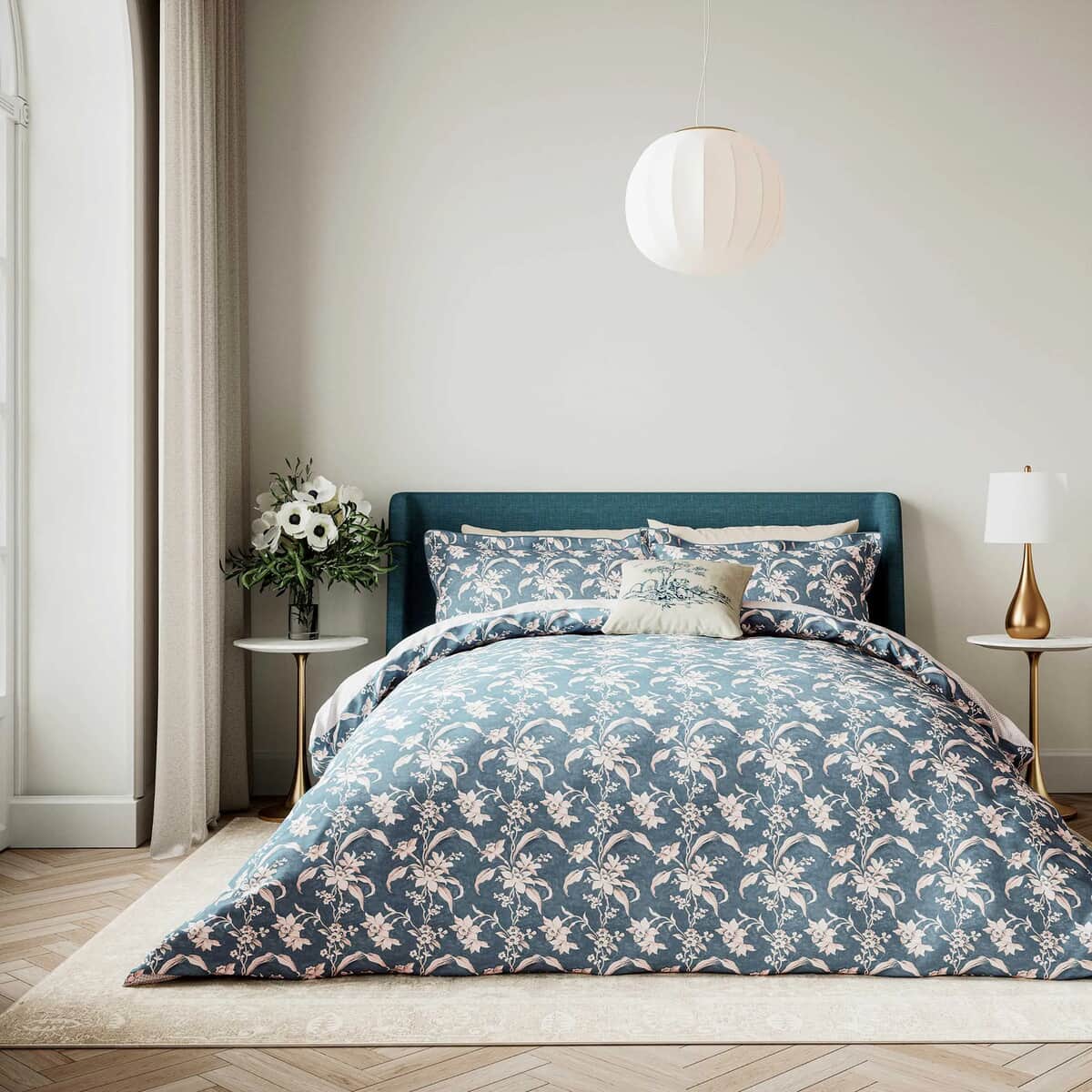 V & A Daffodil Dreams Blue large