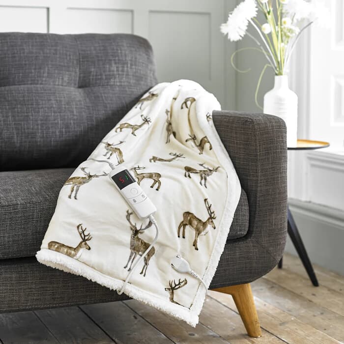 Deyongs Heated Throw Sterling Stag large