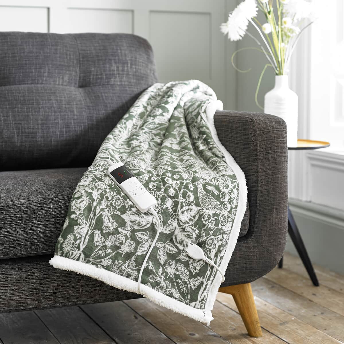 Deyongs Heated Throw Secret Garden Green large