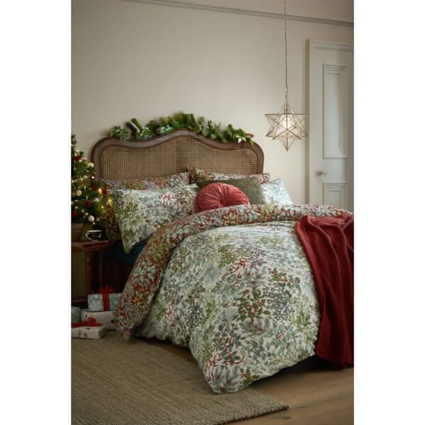 Crossdale Christmas Berries Fest