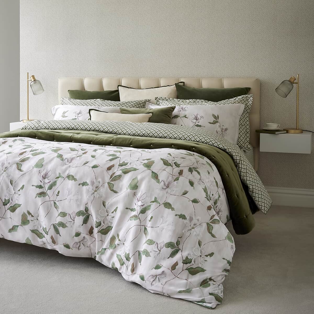 Christy Magnolia Olive large