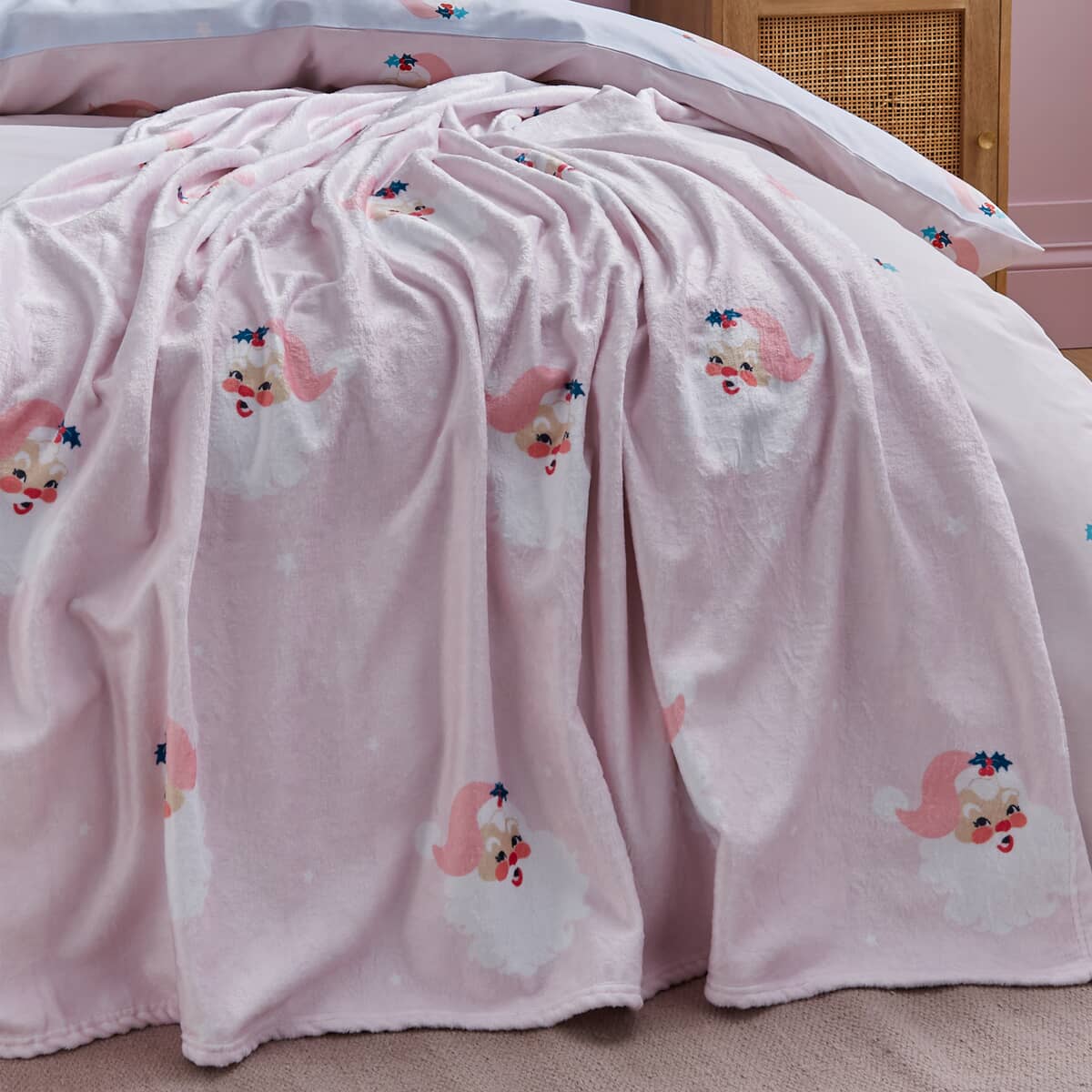Vintage Christmas Santa Throw Pink