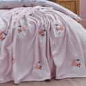 Vintage Christmas Santa Throw Pink