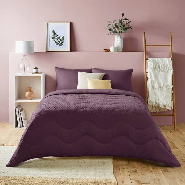 Tufted Dots Mulberry Bliss
