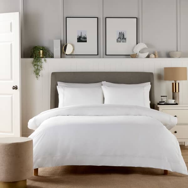 Hotel Collection Bedding White